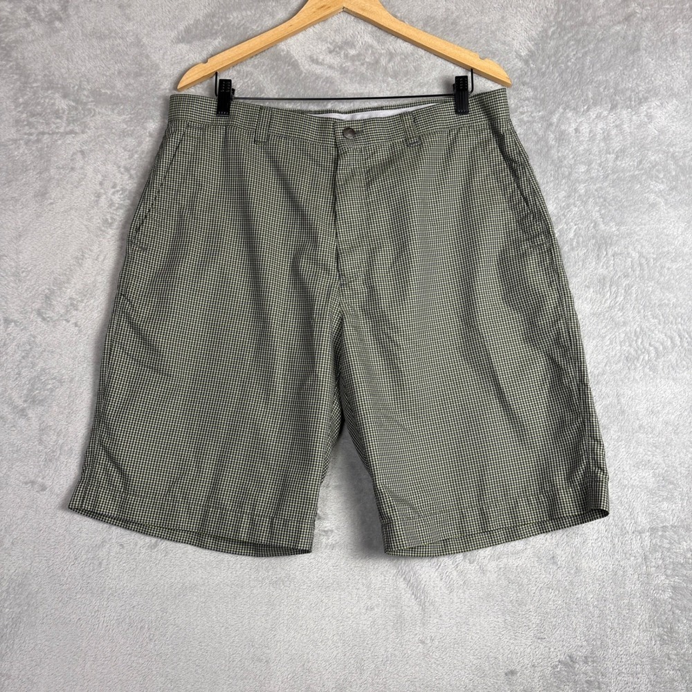 Callaway Golf Shorts Mens Size 36 Plaid Pattern Flat Front Casual Chino Athletic